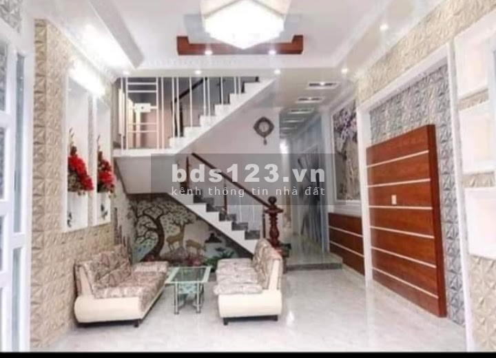 Bán nhà HXH sư vạn hạnh, Q10, 34 m2, 2 tầng ,4.8 tỷ, sổ vuông như giấy A4, 3,3mx10