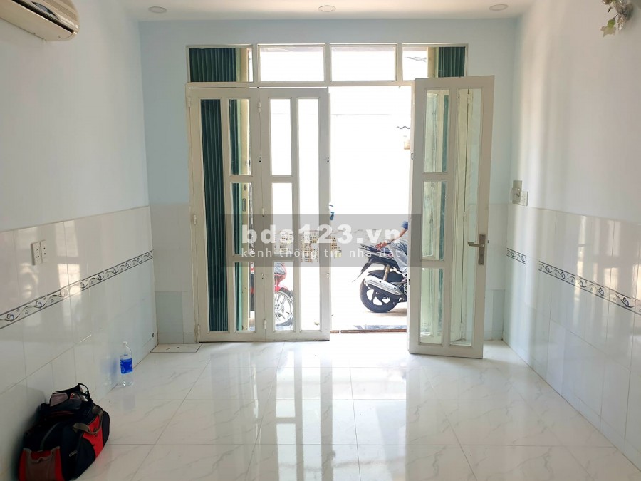 Bán nhà đường Phạm Văn Chiêu, Gò Vấp, dt 30m2, giá 3.4 tỷ