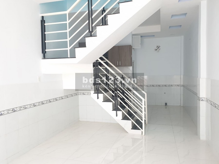Bán nhà đường Phạm Văn Chiêu, Gò Vấp, dt 30m2, giá 3.4 tỷ