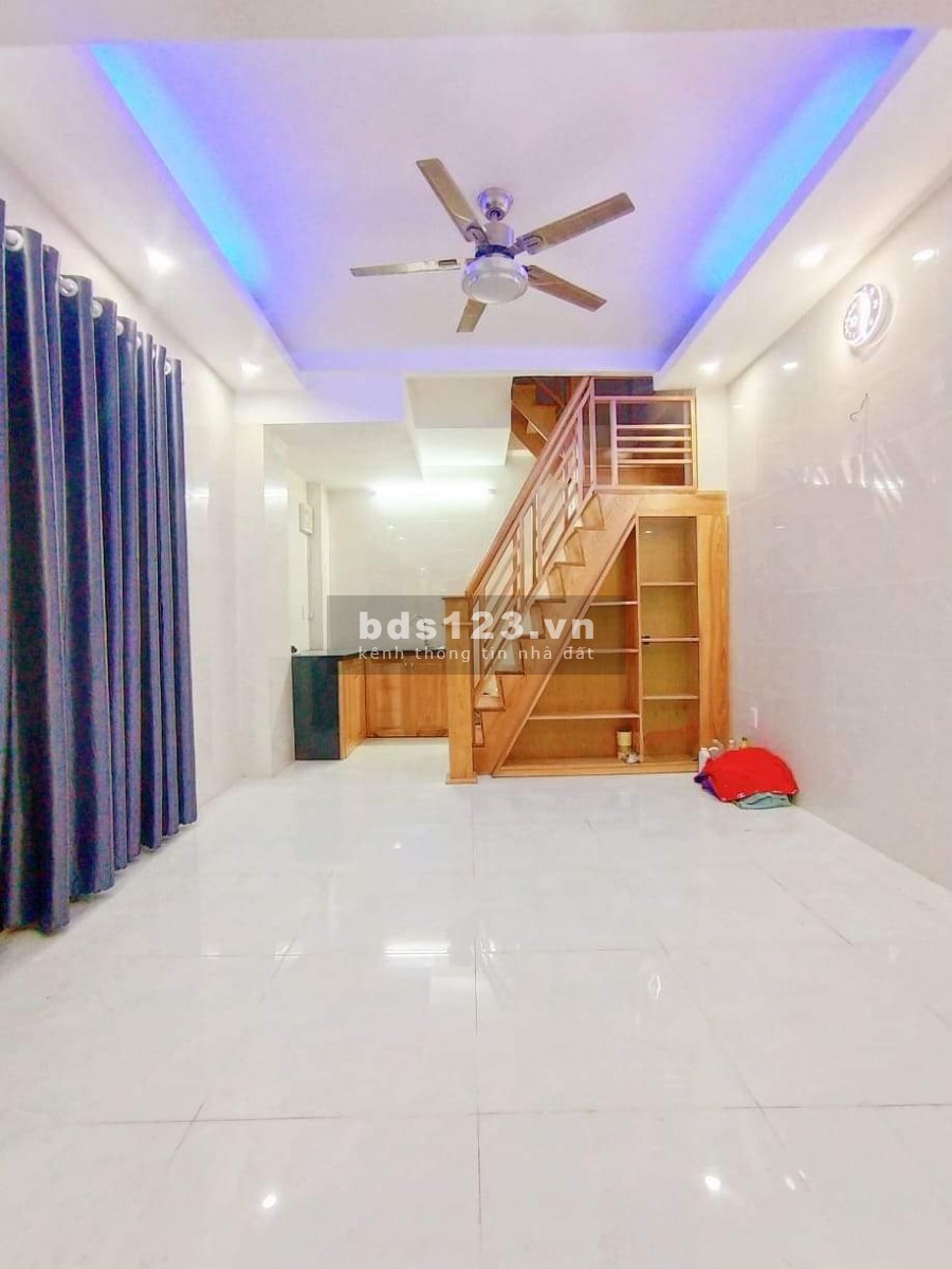 BÁN GẤP NHÀ QUẬN 10 TRUNG TÂM TÔ HIẾN THÀNH 3,8 TỶ