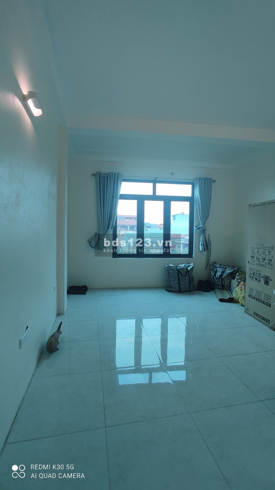 NHÀ Ô TÔ đỗ, NGÕ THÔNG Cổ Linh Bát Khối 44m2 4 tầng giá 3.05 tỷ