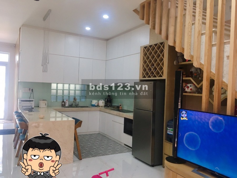 Bán nhà phố liền kề Park Riverside- DT: 75m2- Giá: 7.2 tỷ