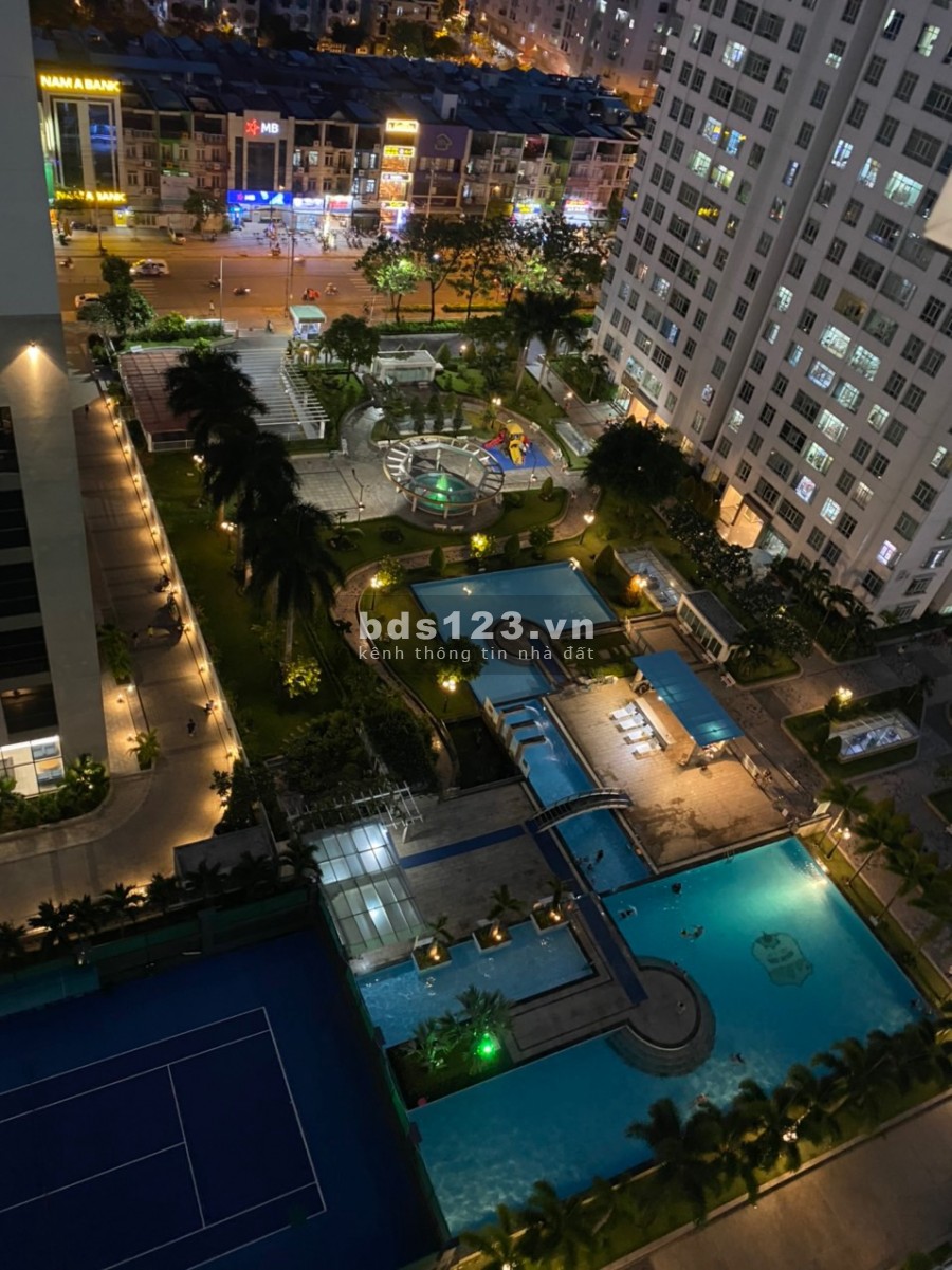 Bán Gấp căn hộ Giai Việt 125m2 full nội thất