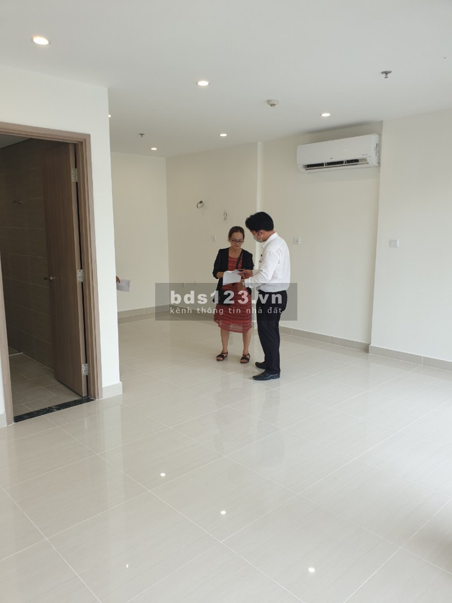 Cần bán gấp căn 2pn+ vinhomes Grand park