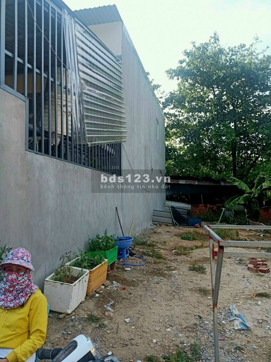 Đất thổ cư Tân Đông Hiệp, gần trường THPT Nguyễn Thị Minh Khai, giá 1.125tỷ, DT 90m2, SHR, 0563603460 Nguyên.