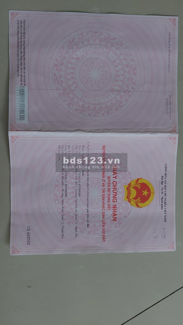 Nhà Thạnh Xuân 38 ngay sau trường mầm non .