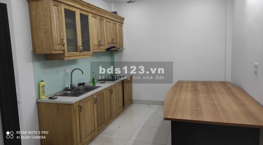 Bán gấp nhà phố Nguyễn Sơn, Long Biên, Hà Nội.