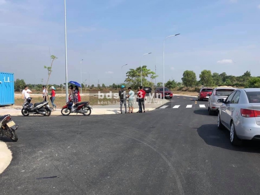 Bán lô đất hướng Nam xây dựng ở, gần đường số 4 Bà Rịa