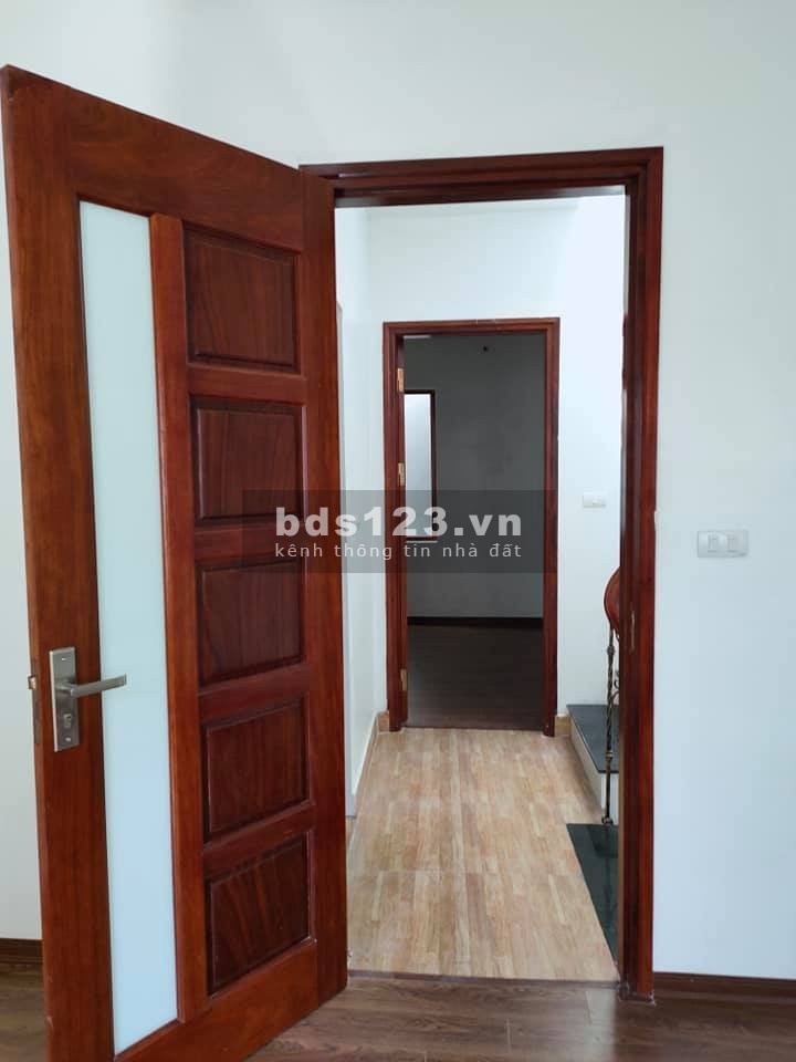 Nhà Nguyễn Công Hoan 26.5 tỷ, dt 90m2, mt 5.5, 3 thoáng, lô góc, thuê 40t/th