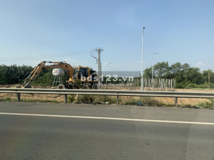 1000m2 Đất Hồng ngã 3 cụm KCN Long Thành 2.x tr/m2, chính chủ, sẵn thổ cư, xây dựng ngay