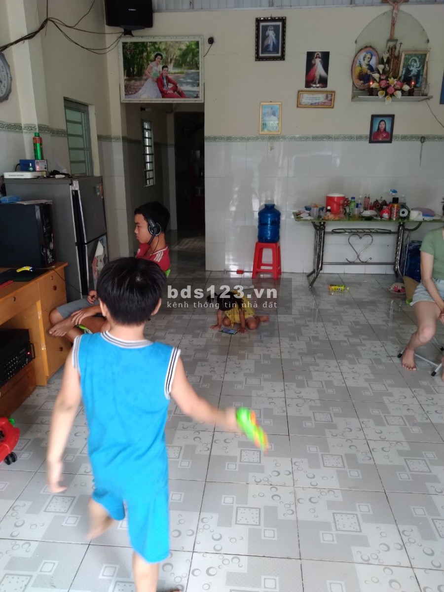 Tôi chủ chuyển nhà nên bán căn trọ mới kề kcn