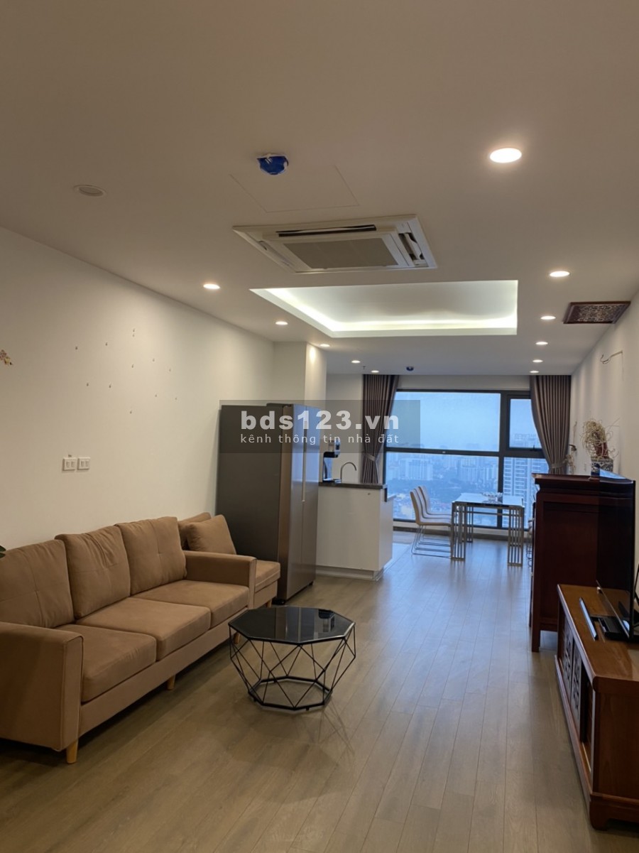 Cho thuê chung cư FLC 265 Cầu Giấy 96m 2PN 2WC full nội thất cao cấp. L/H: 0963146006