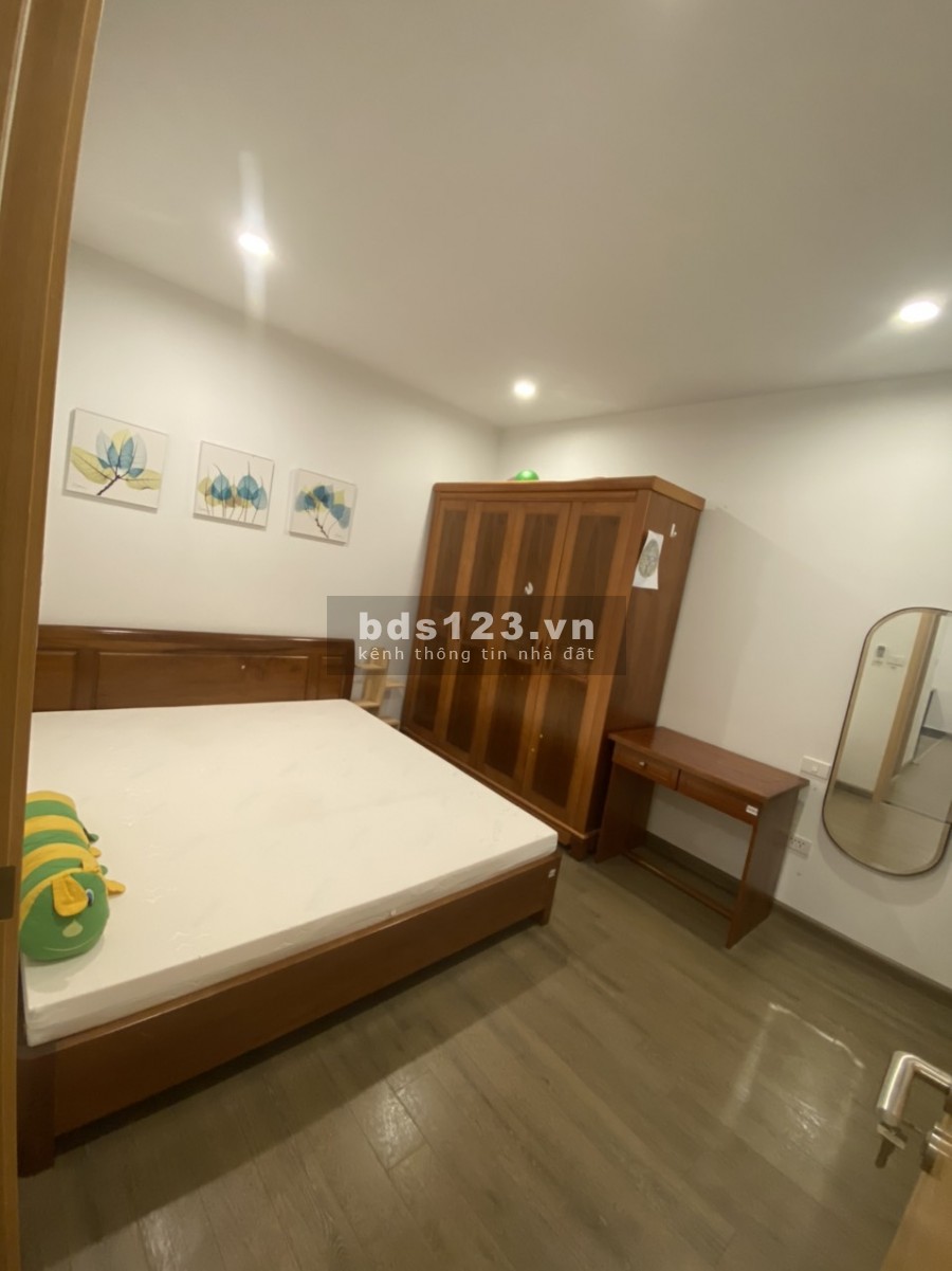 Cho thuê chung cư FLC 265 Cầu Giấy 96m 2PN 2WC full nội thất cao cấp. L/H: 0963146006