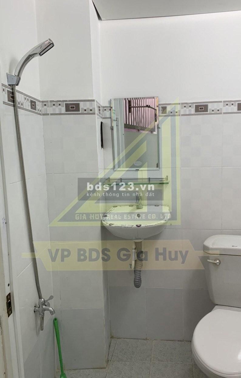 Bán nhà Hồ Văn Long, kp3, phường Tân Tạo, quận Bình Tân
