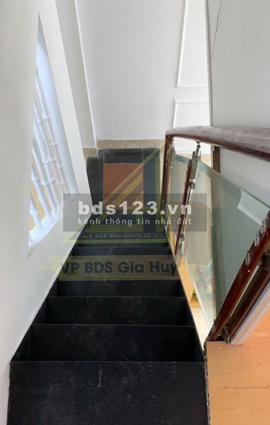 Bán nhà Hồ Văn Long, kp3, phường Tân Tạo, quận Bình Tân