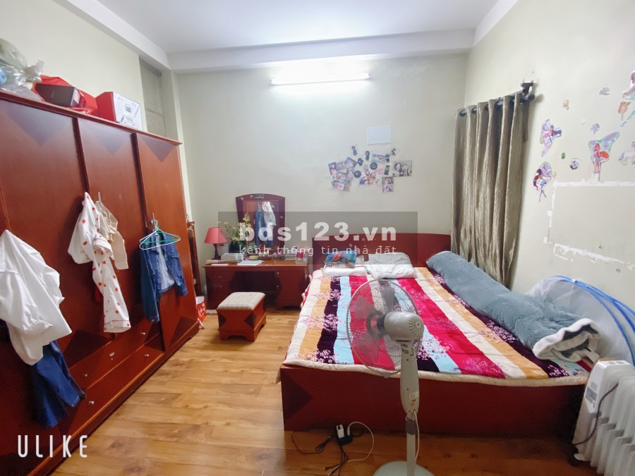 Bán nhà đất 2 mặt đường thoáng tại Nguyễn Xiển