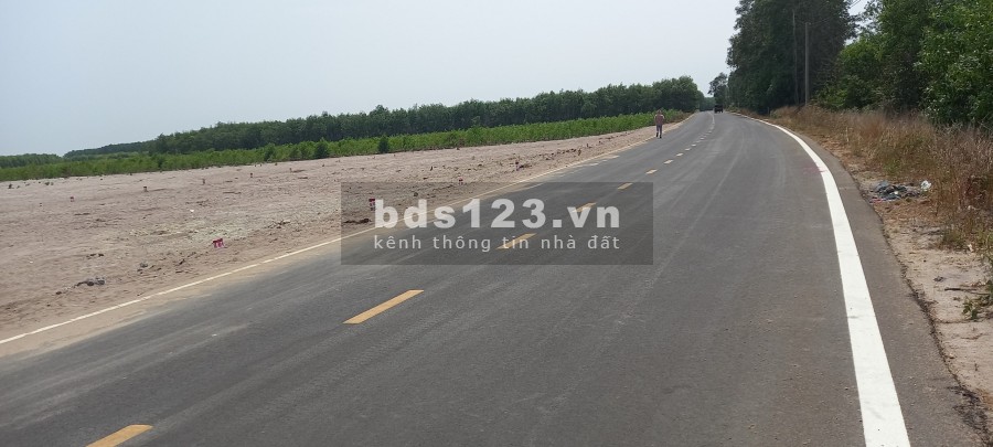 Cần bán đất gần KCN và sân bay Lộc An , giá chỉ 720tr/lô , SHR , sẵn thổ cư