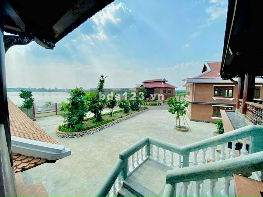 1 TỶ 300 cho''VIEW HỒ SINH THÁI 15HA'' đối diện nhà hàng NHẬT tại BÌNH CHÁNH