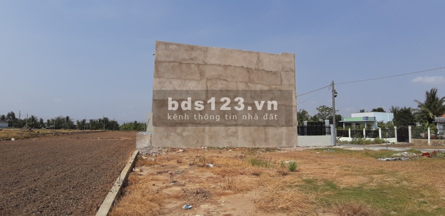 Bán 100m2 thổ cư-KDC/SHR gần chợ BC 30p