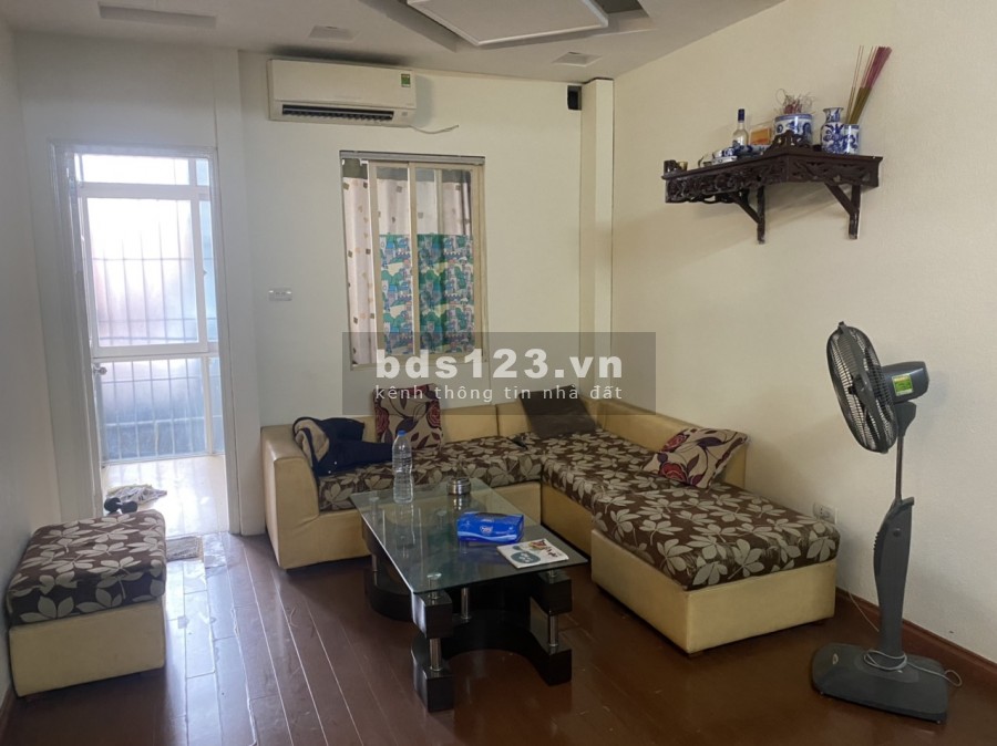 Cần cho thuê căn hộ chung cư tập thể