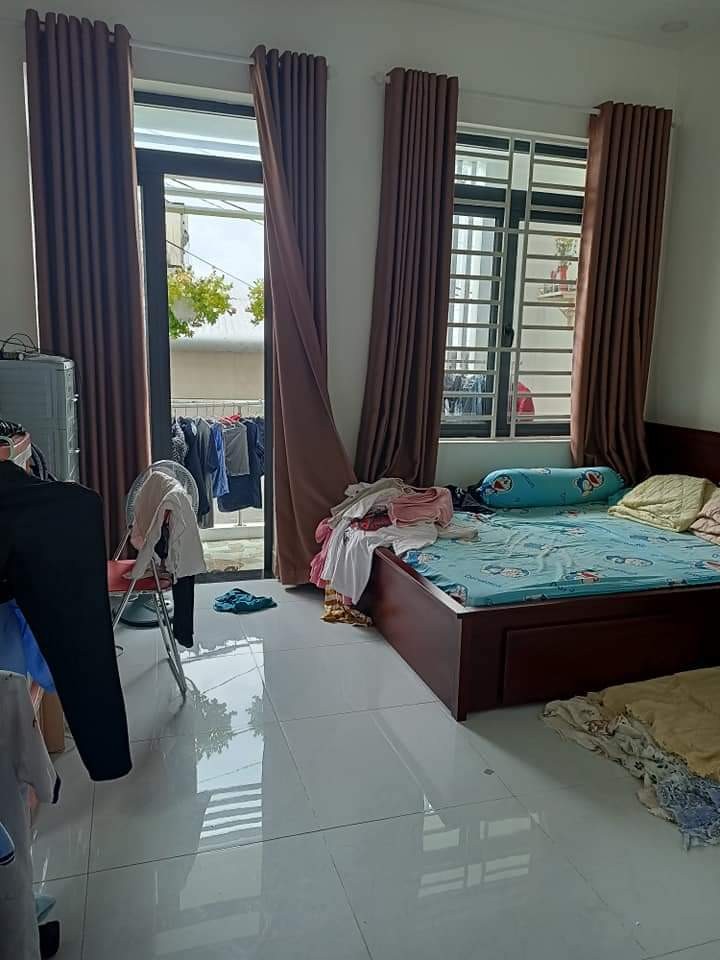 Hương Lộ 2 Bình Tân nhà bán Ngang 5m 4 tầng Hẻm ô tô gần chợ Bình Trị Đông