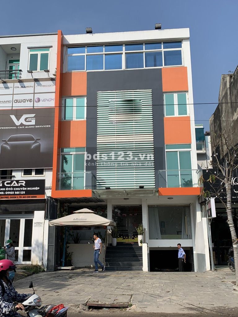 Nhà Văn phòng Hầm 4 sàn trống suốt 689m2 An Phú Quận 2 MS:109