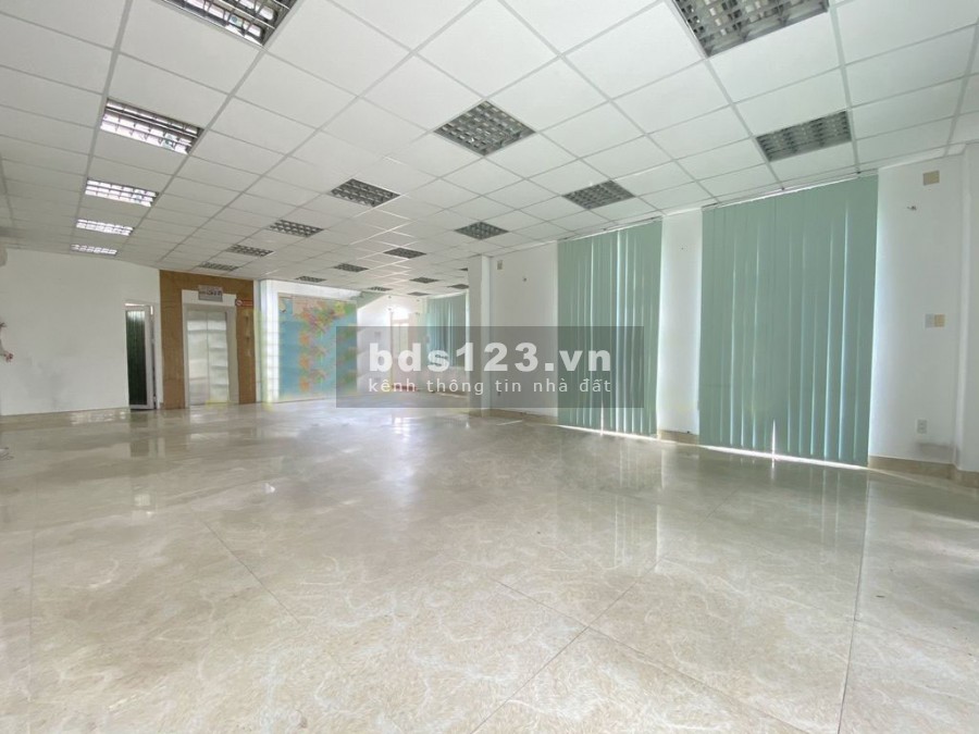 Tòa Nhà VP Hầm 5 sàn trống suốt 800m2 Bình An Quận 2 MS:100