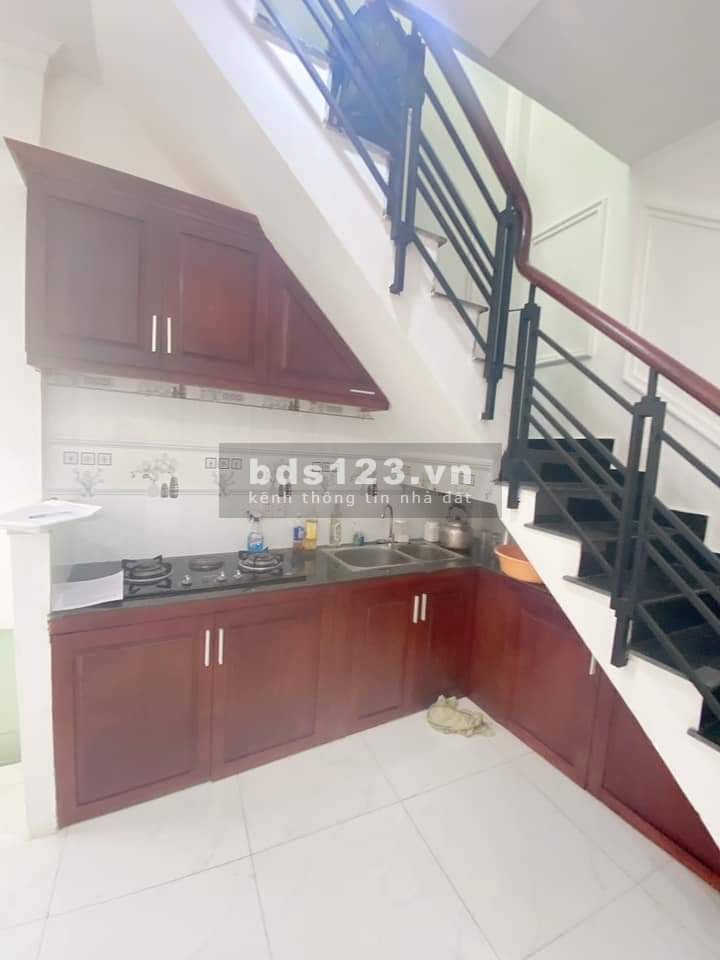 Bán nhà siêu đẹp đường Trần Hưng Đạo Quận 1