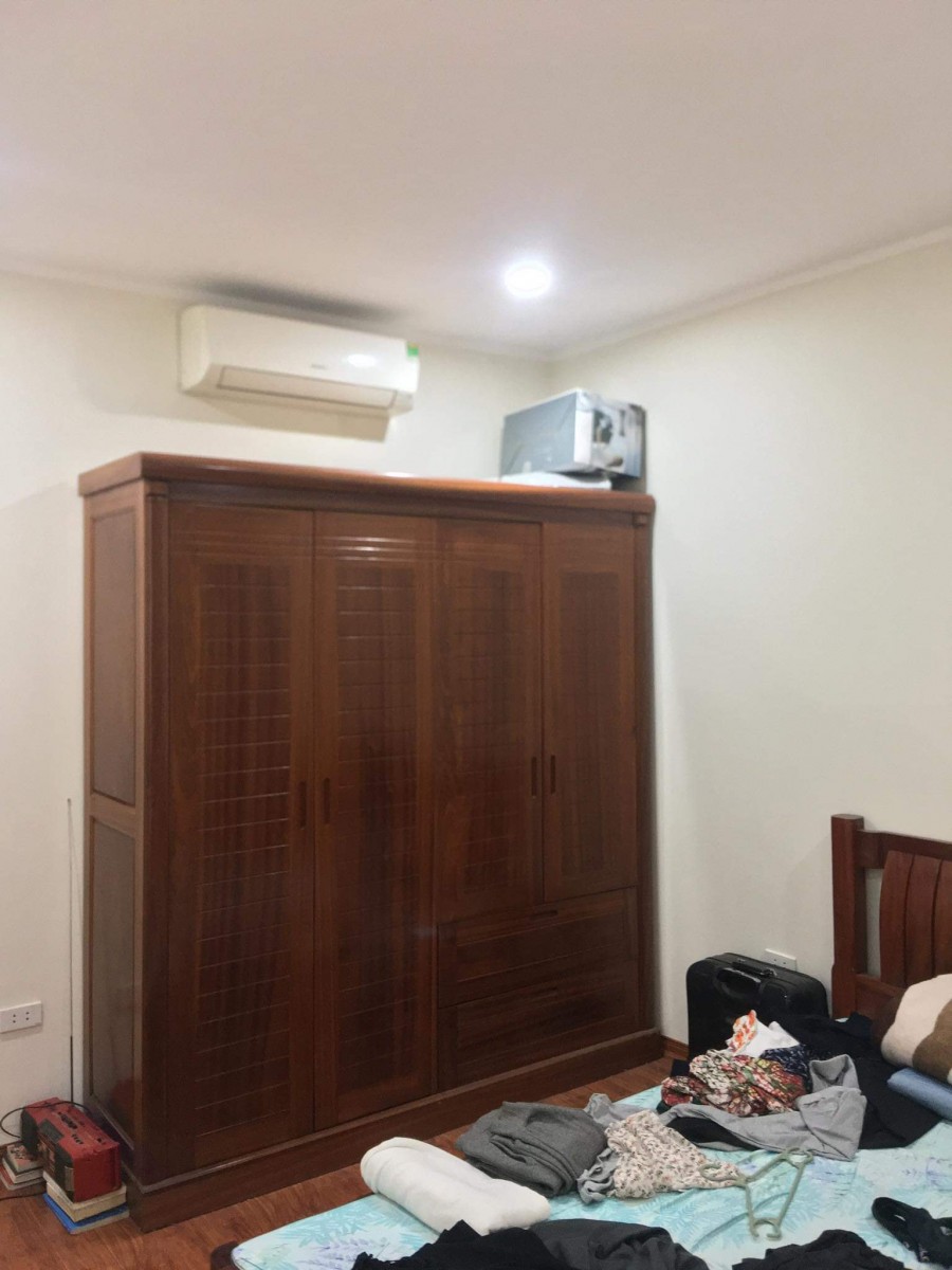 Siêu Hiếm Cần Bán Nhà Đẹp Ngõ Ô Tô Sổ Hoa Hậu Cầu Giấy, 43m, 4 Tầng, Mt 3.6, giá 4.35 Tỷ