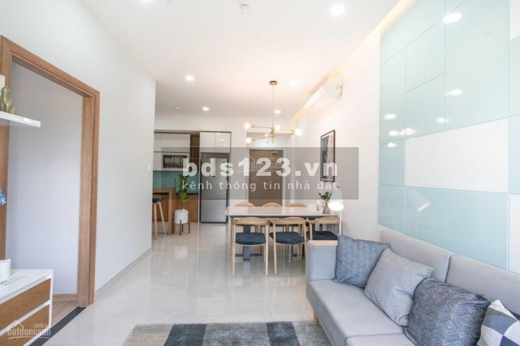 Bán gấp căn hộ 3PN, DT 79m2, TT 900tr nhận nhà, view hồ bơi, cách đường Lê Thị Riêng 500m