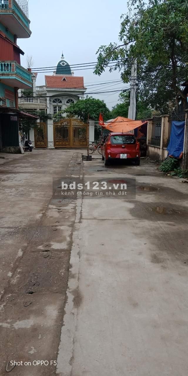 Cần bán gấp miếng đất Yên Mỹ kinh doanh tốt, đường to cực khủng