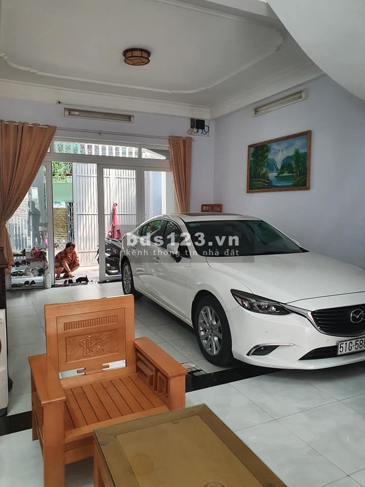 Bán Nhà Phố Đường Lê Trực Quận Bình Thạnh. DT: 108m2. LH: 0932155399.