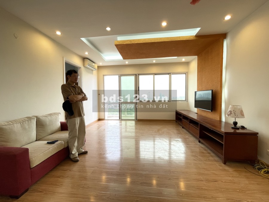 Cho thuê Ciputra- Tầng cao Full nội thất Diện tích rỗng rãi 154m2 Giá chỉ 21 triệu