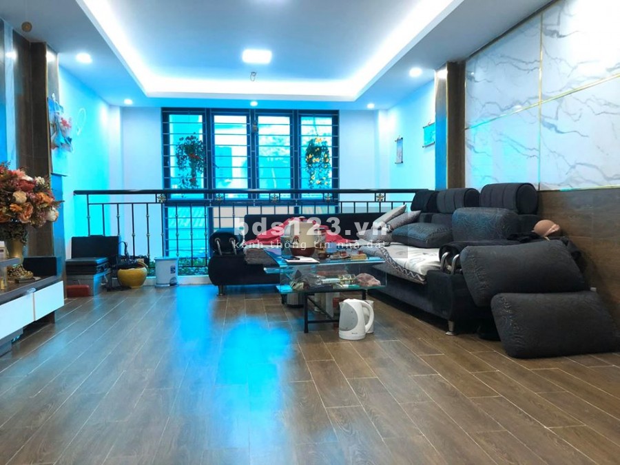 NHÀ ĐẸP HIẾM YÊN HÒA GIÁ RẺ, VỊ TRÍ ĐẸP