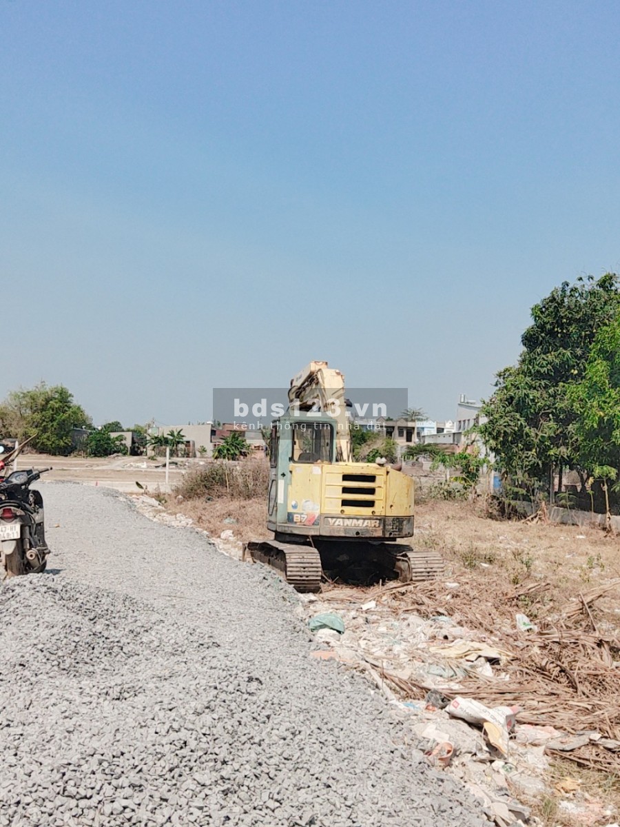Ngân hàng cần thanh lý lại 2 nền đất vị trí đường vĩnh lộc dt 4x12m giá 360 triệu hỗ trợ xây ngay sổ hồng chính chủ công chứng