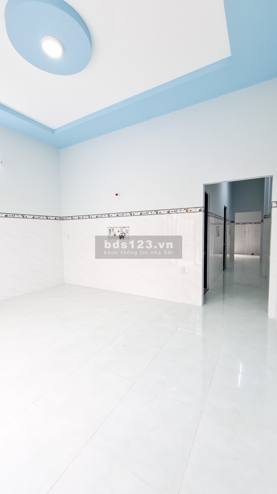 NHÀ MỚI XÂY XONG, TỔ 9 - ẤP 2 - XÃ ĐẠO THẠNH - TP. MỸ THO. ĐƯỜNG BÊ TÔNG 4M ĐẾN NHÀ. HẺM THÔNG ĐƯỜNG HUYỆN 92A