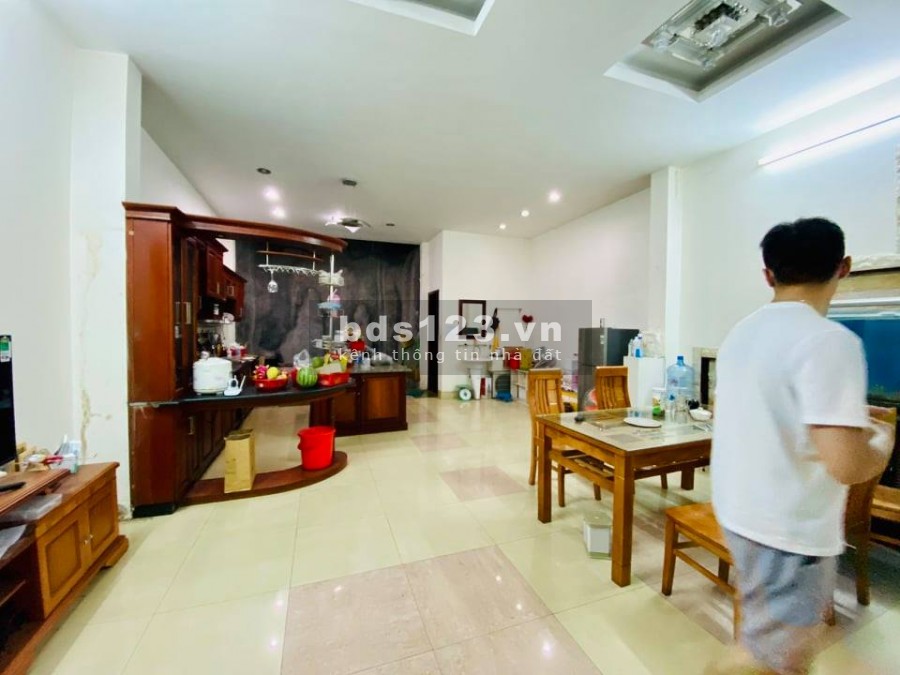 Nhà mặt tiền 117m2 Rộng bề thế 5,2m cực hiếm phường 4 Quận Tân Bình