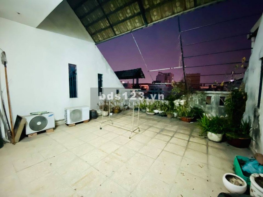 Nhà mặt tiền 117m2 Rộng bề thế 5,2m cực hiếm phường 4 Quận Tân Bình