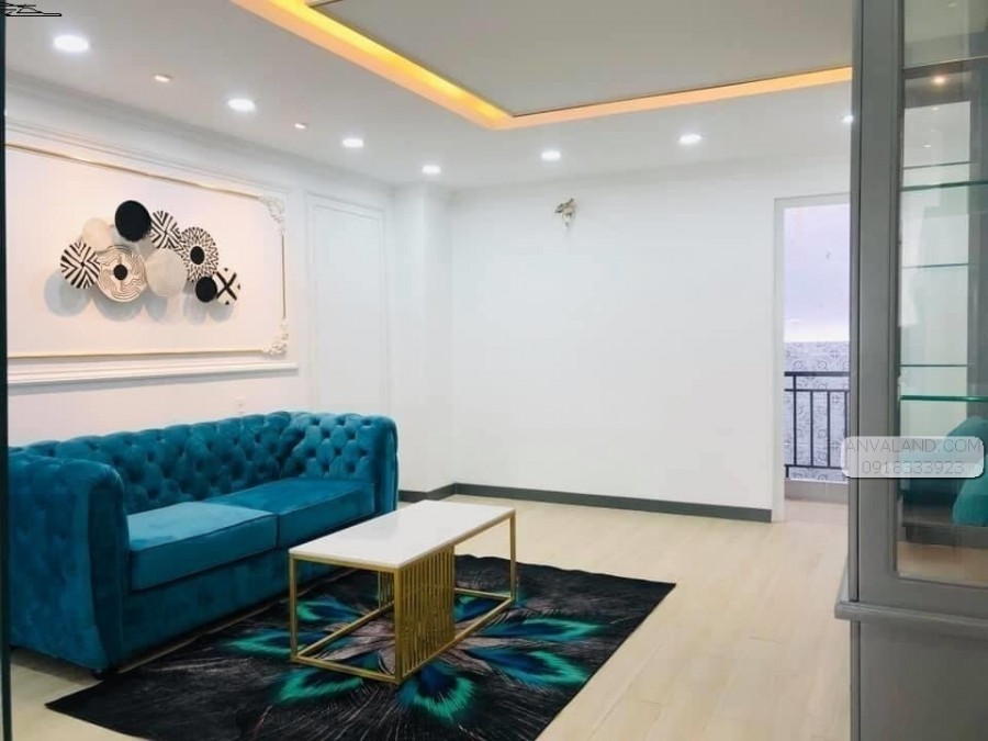 Gia đình chia tài sản Bán gấp Trong Tháng nhà 200/2C Nguyễn Tiểu La, Phường 6, Quận 10, 48M2, 3PN, 3WC, 3 Tầng, giá 5 tỷ 9