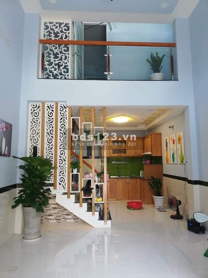 BÁN NHÀ, GÒ VẤP, QUANG TRUNG TS 4x13M 52m2, CHỈ 4.4 TỶ