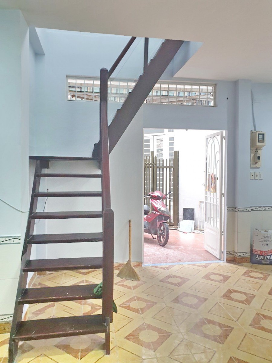Nhà 64.8m²/lầu/3PN hẻm 314 Âu Dương Lân P3 Q8