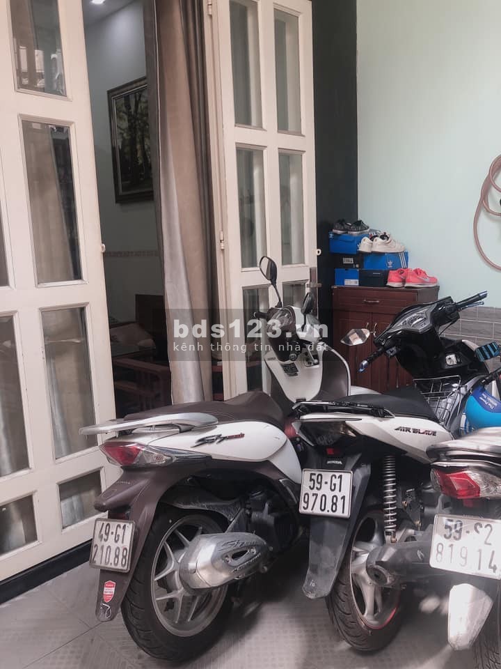 Cần bán gấp nhà 347/15/25 Huỳnh Văn Bánh, Phường 11, Quận Phú Nhuận