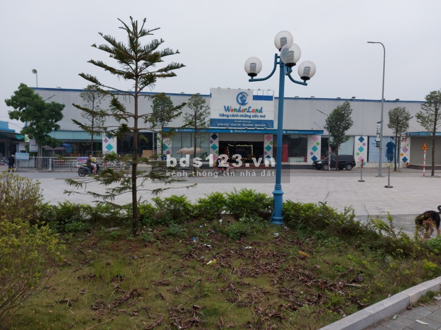 Bán lô đất 76,5m2 ở trung tâm đài phun nước, chợ đầu mối mới thị trấn Lương Sơn