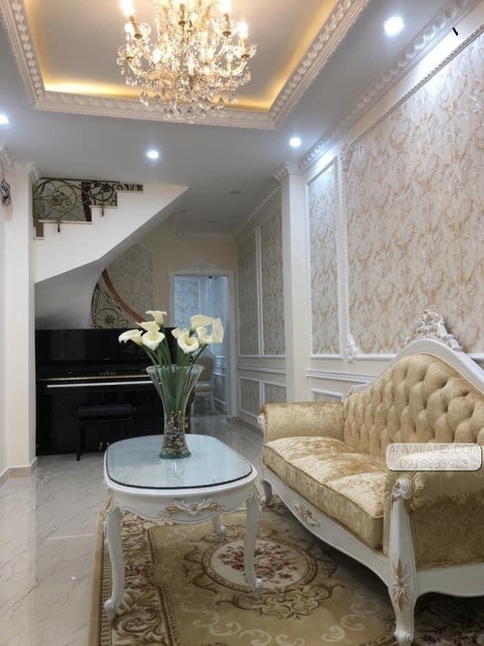 Về Hàn Quốc Bán gấp Nhà 212B/1A Nguyễn Trãi, Phường Nguyễn Cư Trinh, Quận 1, 48m2, 3 Tầng, giá 8 tỷ 6 MTG