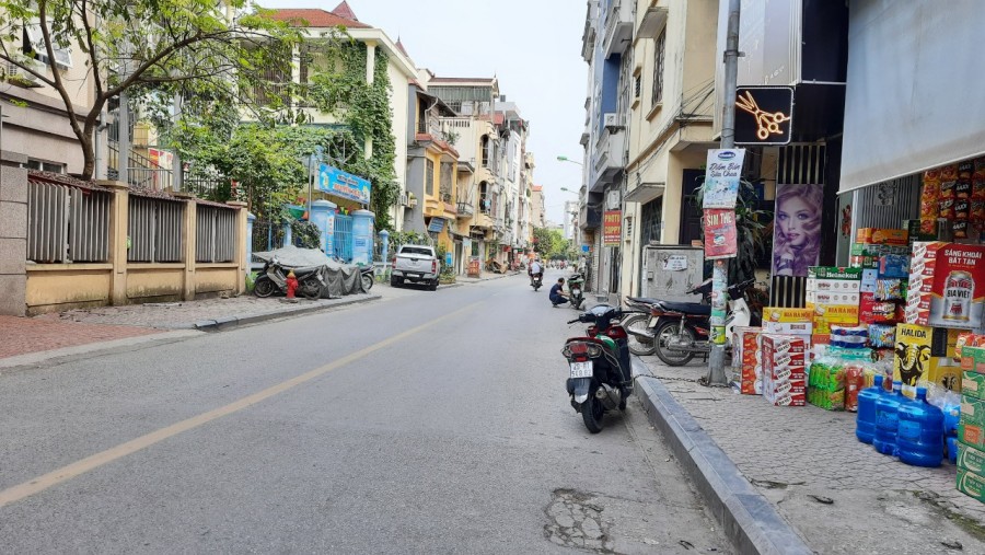 Bán nhà Lê Lợi, Hà Đông. Phân Lô Ô Tô Vào Nhà Gần Phố 44Mx4T 4.2 TỶ 0909133888