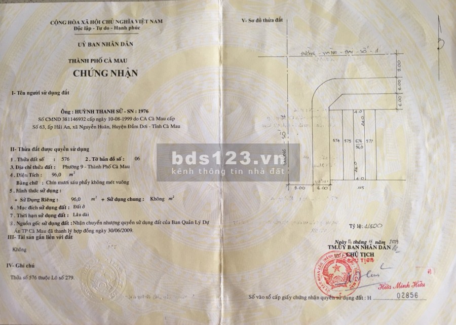 Chính chủ, bán đất mặt tiền đường Tạ Uyên thành phố Cà Mau