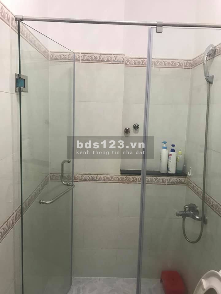 Bán nhà Hoàng Sa Q.3 58m2 4 PN sát hẻm xe tải giá 6.3 tỷ TL