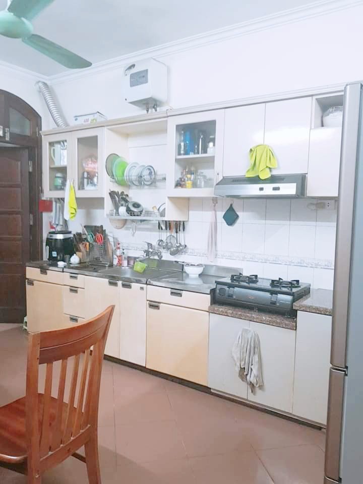 Bán nhà Hoàng Văn Thái 65m2, phân lô quân đội, ô tô tránh, giá chỉ 8.8 tỷ