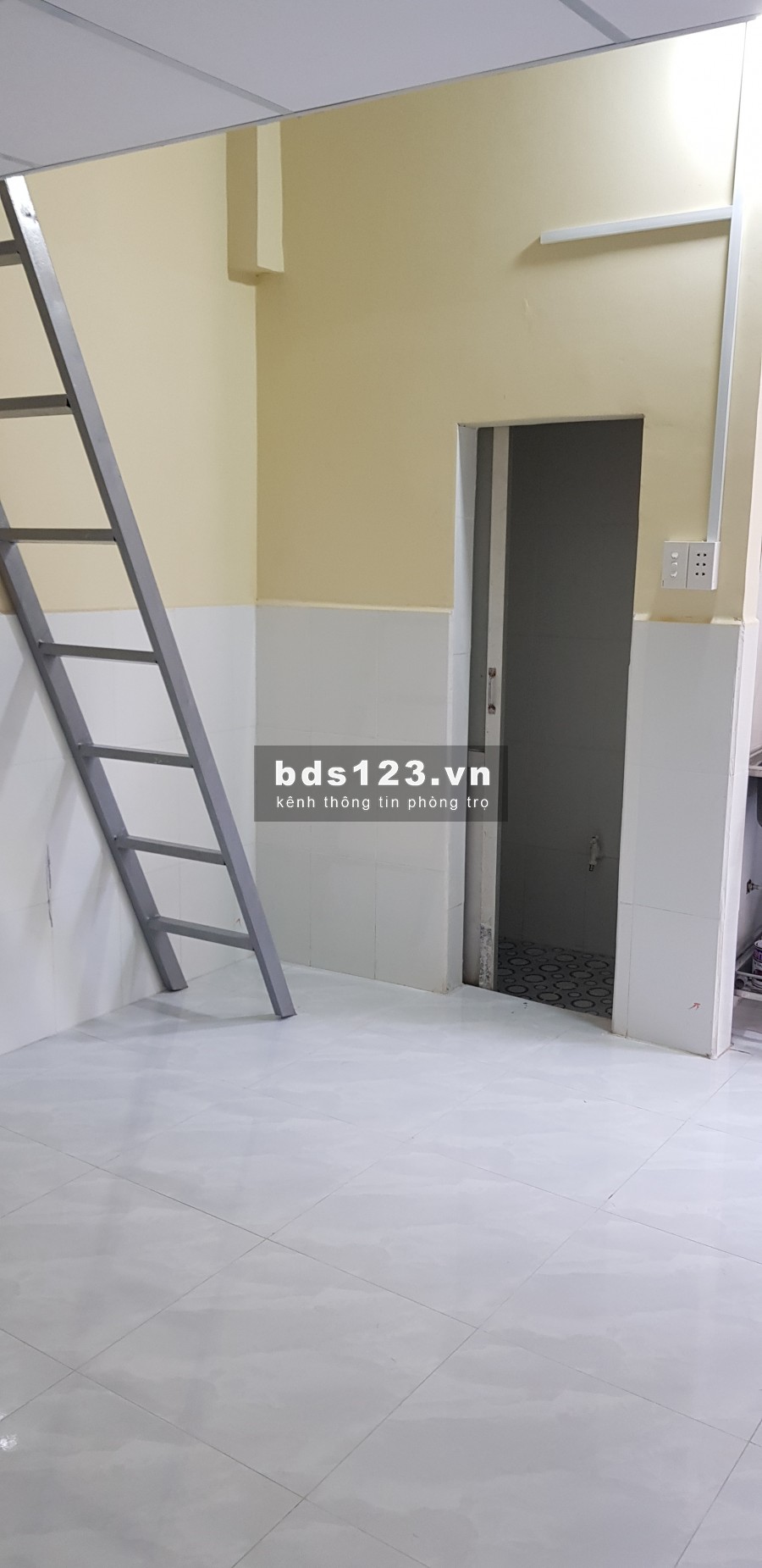 Phòng cho thuê giá rẻ, 20m2 quận 12,gần ngã tư tân thới hiệp.