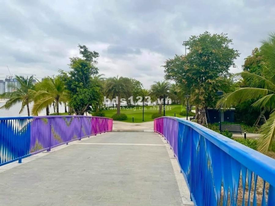 Căn hộ 1PN+ The Origami tại Vinhomes Grand Park Q9 giá chỉ 2.2 tỷ .Liên hệ 0363.583.647 em Đạt